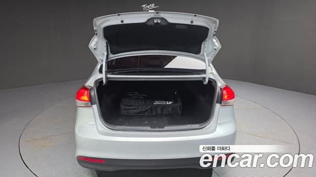 Kia The / новый New K3 Trendy, 2017 20