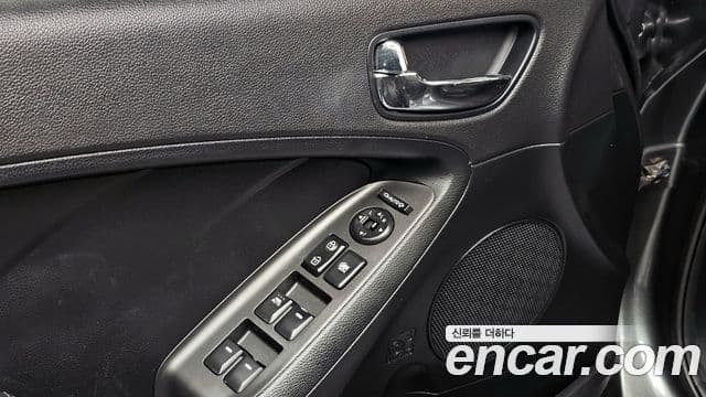 Kia K3 Prestige, 2015 14