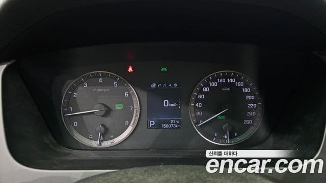 Hyundai LF Sonata Style, 2015 8