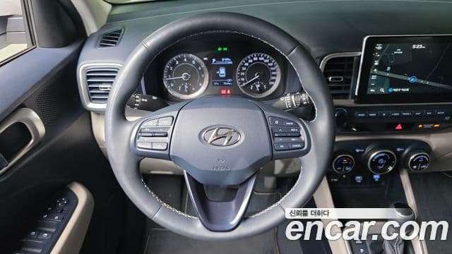 Hyundai Venue 1.6 Flux, 2020 14