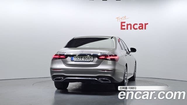 Mercedes-Benz E-класс W213 AMG Line, 2021 4