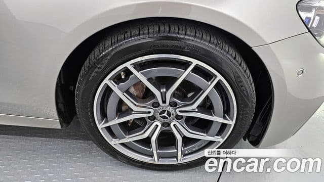 Mercedes-Benz E-класс W213 AMG Line, 2021 все фото