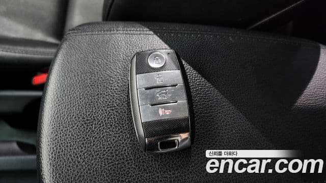 Kia All New Carens Prestige, 2015 18