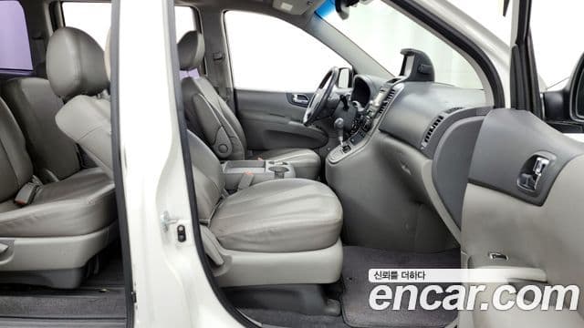 Kia Carnival R топовая версия, 2012 11