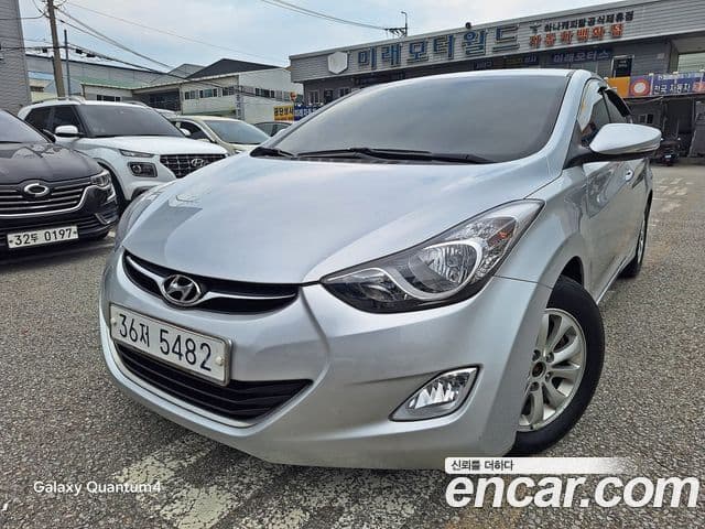 Hyundai Avante MD Luxury, 2012 1