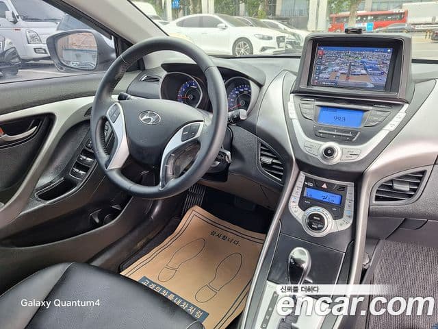 Hyundai Avante MD Luxury, 2012 11