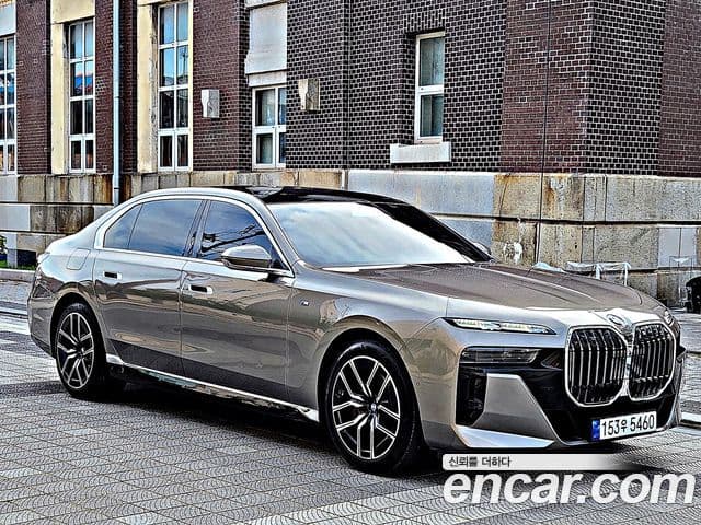 BMW 7시리즈 (G70) 740i sDrive M Sport, 2023 2