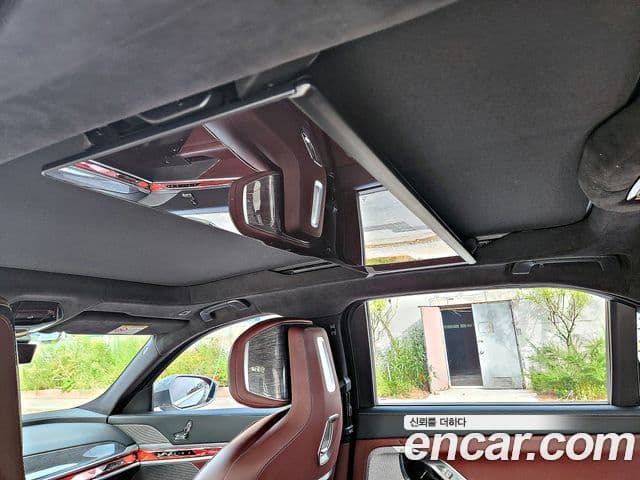 BMW 7시리즈 (G70) 740i sDrive M Sport, 2023 11