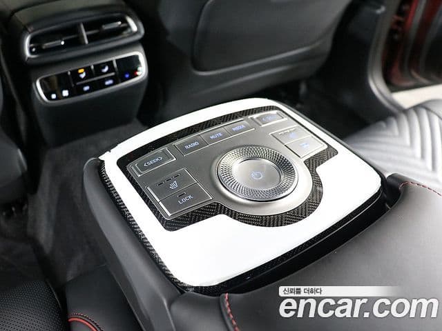 Genesis G80 (RG3) бензин 2.5 турбо AWD, 2022 12