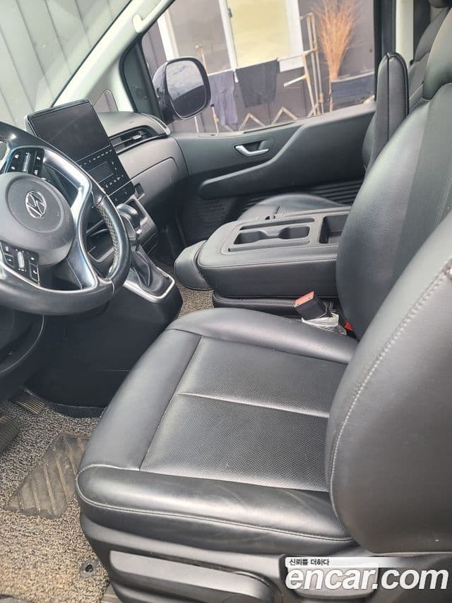 Hyundai Staria Modern, 2022 9