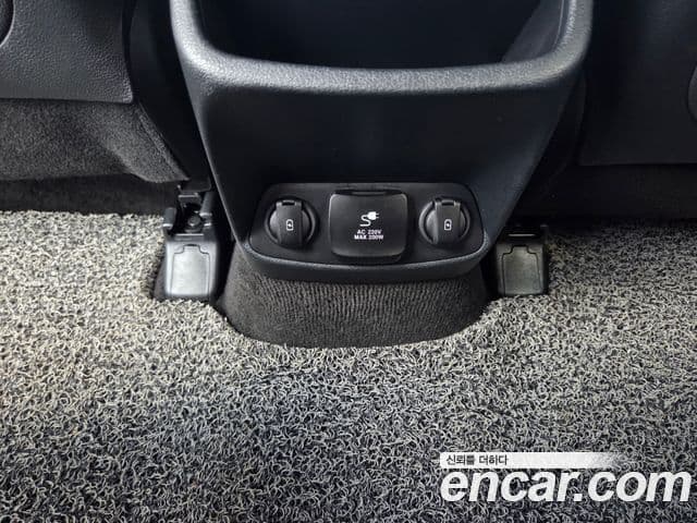 Hyundai Santa Fe TM Prestige, 2020 18