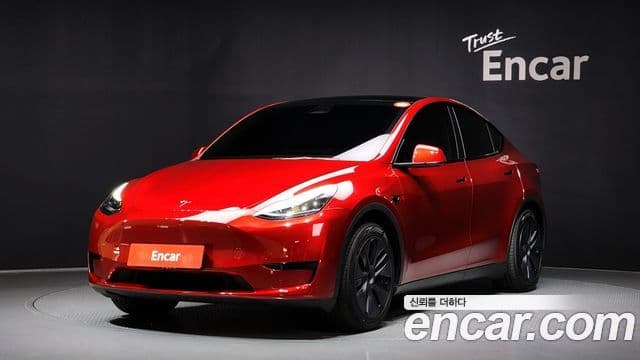 Tesla модель Y, 2024 1