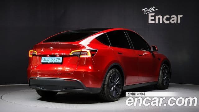 Tesla модель Y, 2024 2