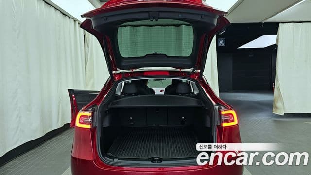 Tesla модель Y, 2024 20