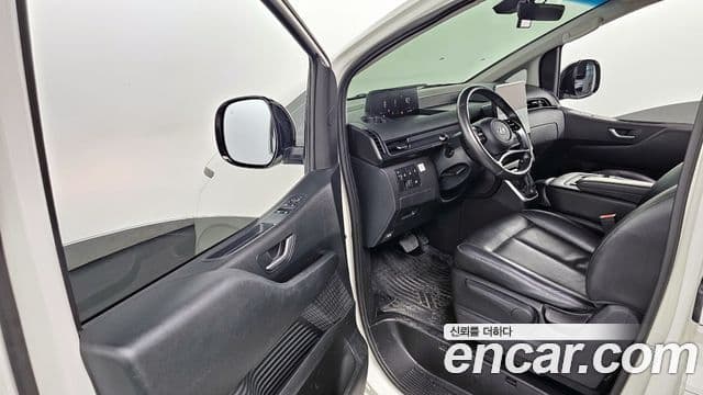Hyundai Staria Modern, 2022 10