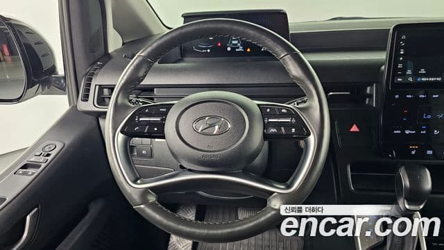 Hyundai Staria Modern, 2022 16