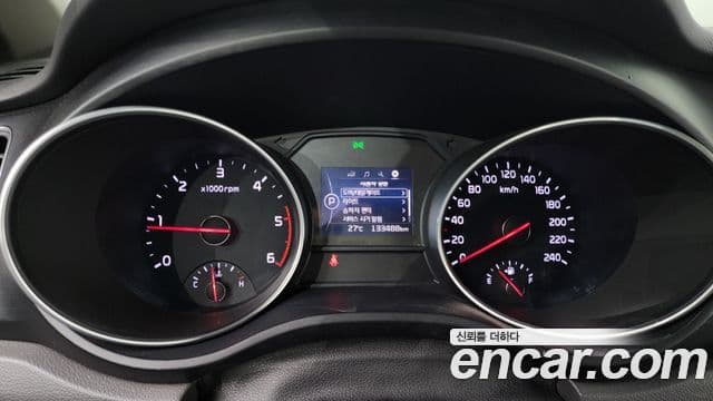 Kia All New Carnival Luxury, 2015 8