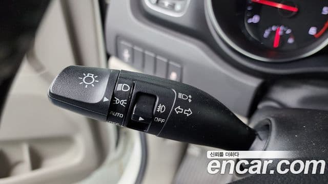 Kia All New Carnival Luxury, 2015 19