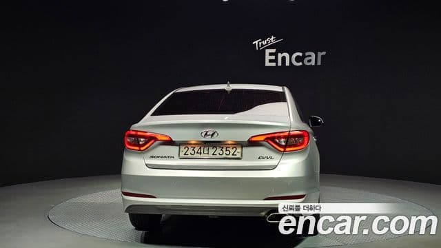 Hyundai LF Sonata Premium, 2015 4