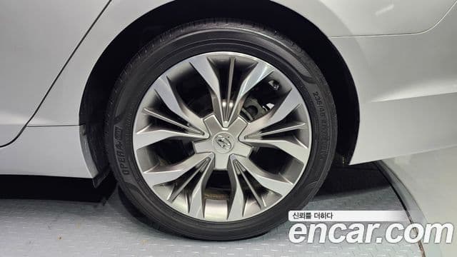 Hyundai LF Sonata Premium, 2015 все фото