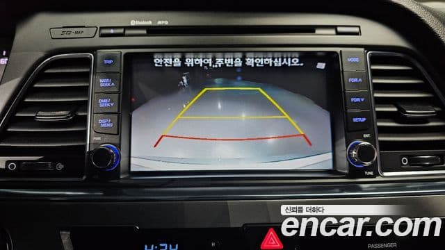 Hyundai LF Sonata Premium, 2015 15