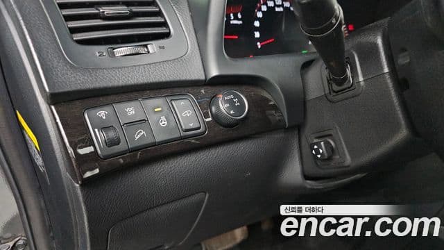 Kia Mohave 4WD KV300, 2014 14