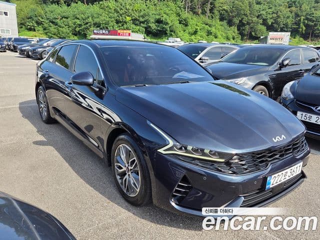 Kia K5 гибрид 3세대 Signature, 2022 2