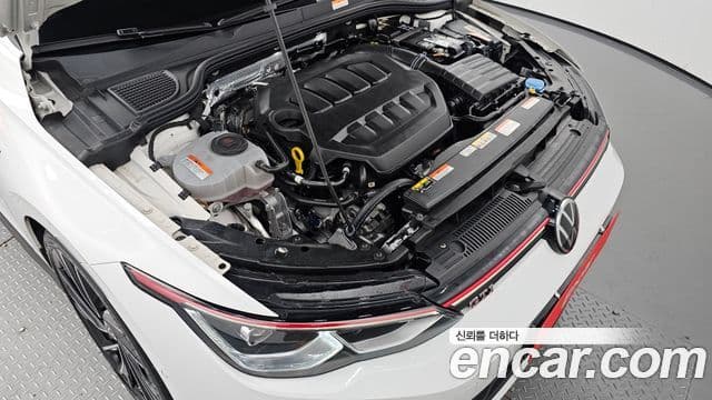 Volkswagen Гольф 8세대 2.0 GTI, 2024 6