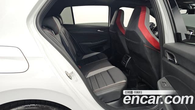 Volkswagen Гольф 8세대 2.0 GTI, 2024 12