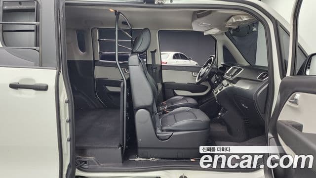 Kia The / новый New Ray Prestige, 2021 12