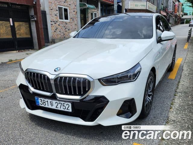 BMW 5시리즈 (G60) 520i M Sport, 2025 2