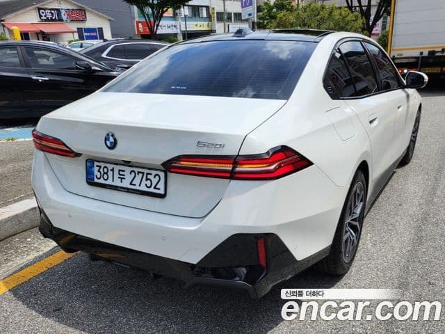 BMW 5시리즈 (G60) 520i M Sport, 2025 3