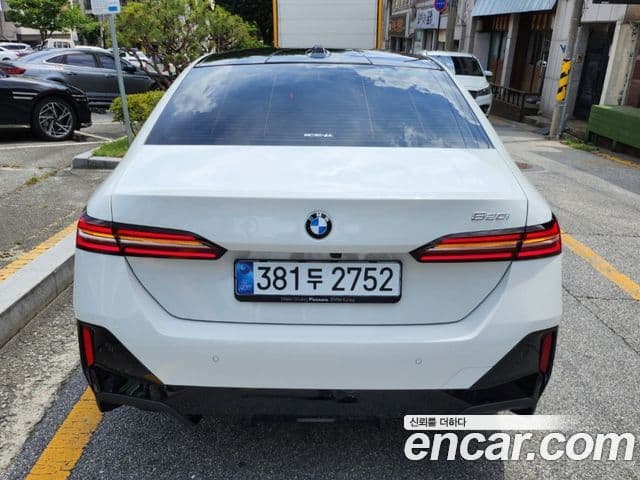 BMW 5시리즈 (G60) 520i M Sport, 2025 4