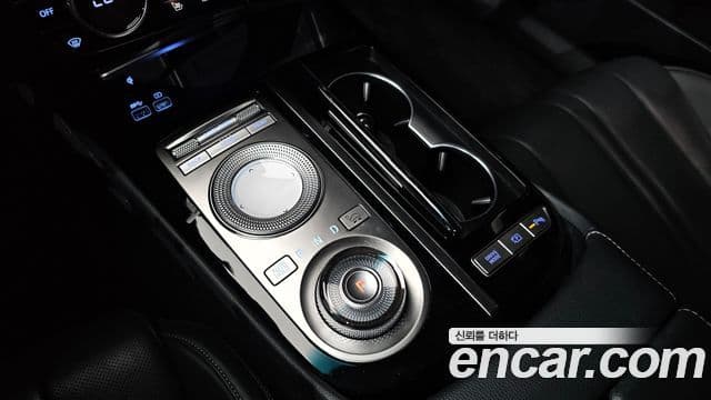 Genesis G80 (RG3) бензин 2.5 турбо AWD, 2021 9