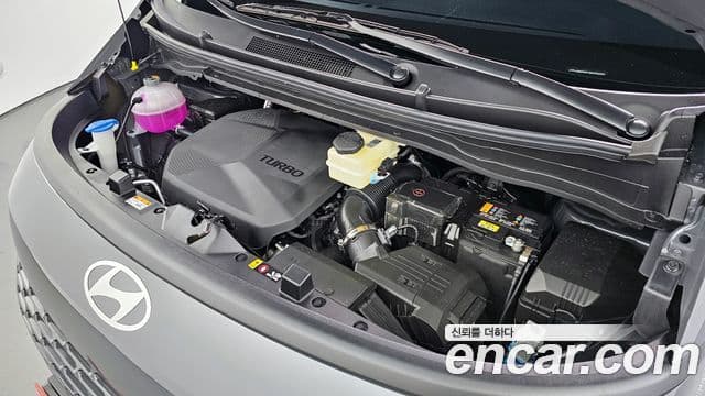 Hyundai Staria Modern, 2025 6