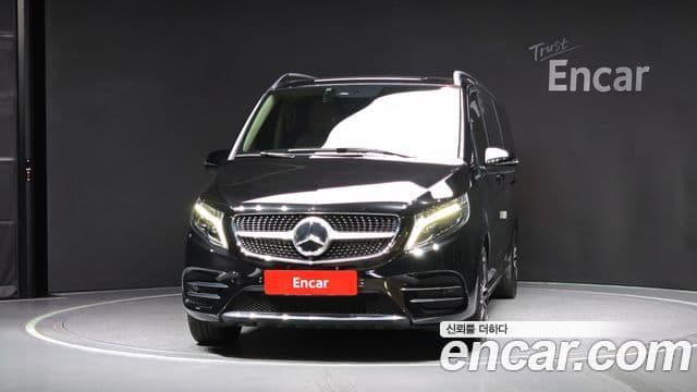 Mercedes-Benz V-класс W447, 2023 3