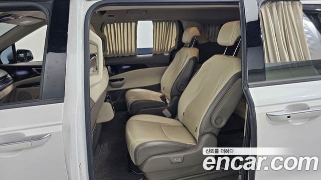 Kia Carnival 4세대 Signature, 2021 12