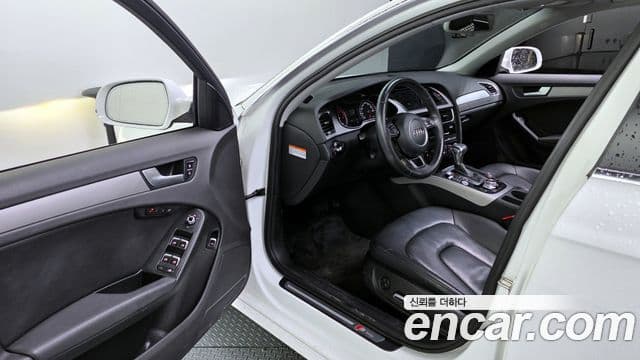 Audi New A4 B8, 2015 10