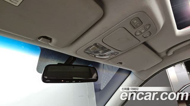 Kia Carnival R Premium, 2013 18