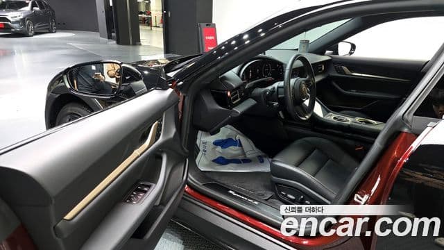 Porsche 타이칸 4S Cross Turismo, 2022 10