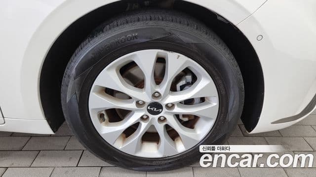 Kia K8 Noblesse, 2022 все фото