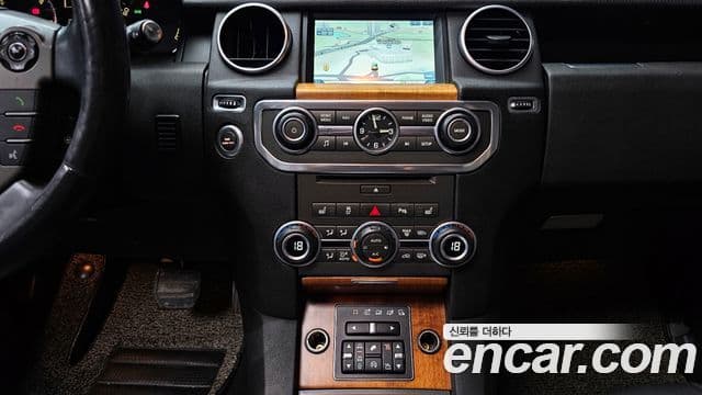 Land Rover Discovery 4 3.0 SDV6 HSE, 2014 16