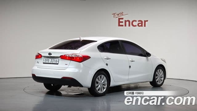 Kia K3 Trendy, 2013 2