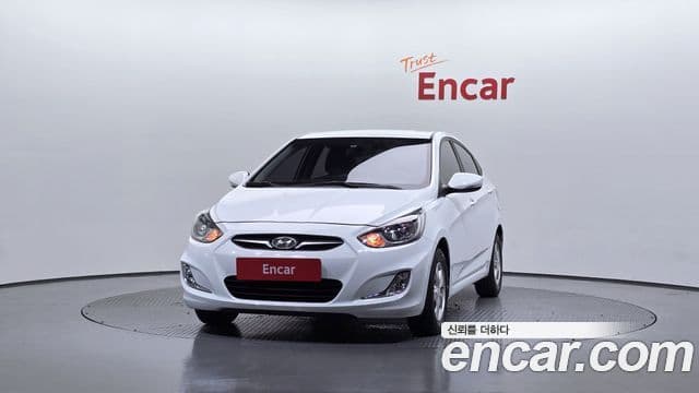 Hyundai Accent(новый кузов / новое поколение) Premier, 2012 3