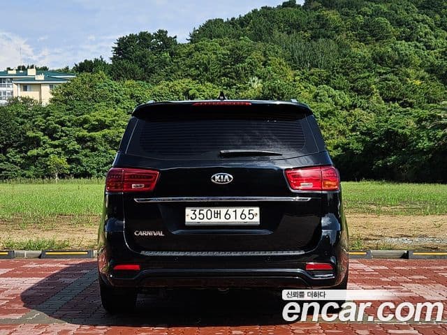 Kia The / новый New Carnival Prestige, 2019 4