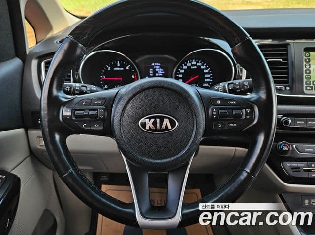 Kia The / новый New Carnival Prestige, 2019 18