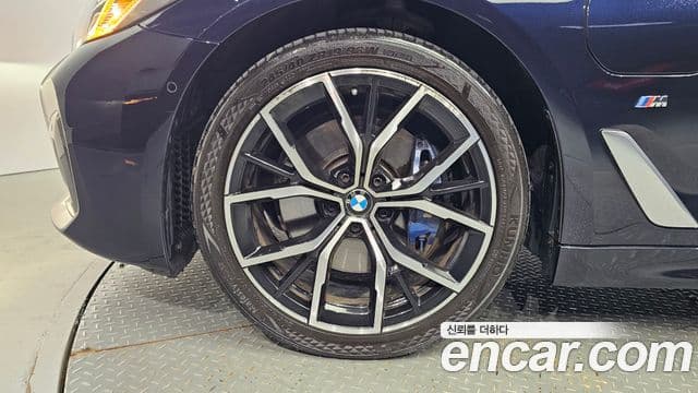 BMW 5시리즈 (G30) 530e M Sport, 2021 все фото