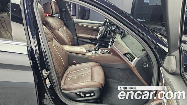 BMW 5시리즈 (G30) 530e M Sport, 2021 12