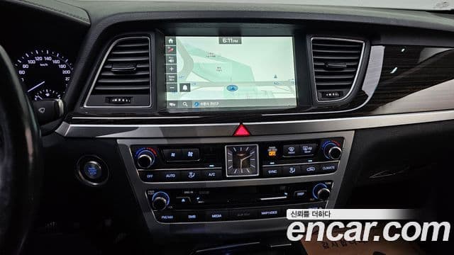 Genesis G80 Premium Luxury, 2017 13