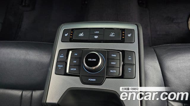 Genesis G80 Premium Luxury, 2017 17